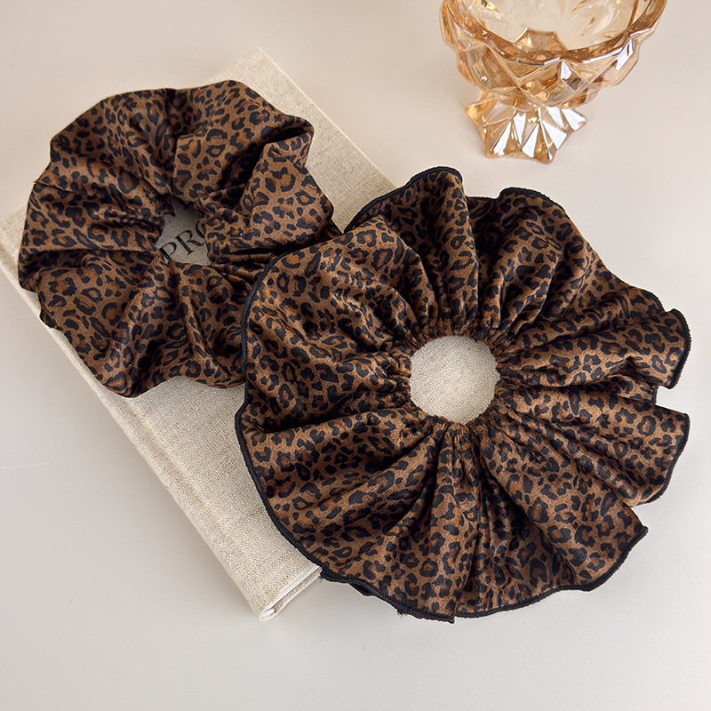 Hair Tie Velvet - Velvet Leopard Print Double-Layer Hair Tie